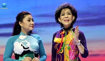 THUYỀN XA BẾN ĐỔ (2018) - Giao Linh & Thúy Hà - GL song ca với cô học trò thương mến của GL