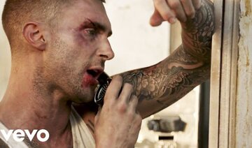 Maroon 5 - Payphone ft. Wiz Khalifa (Explicit) (Official Music Video)
