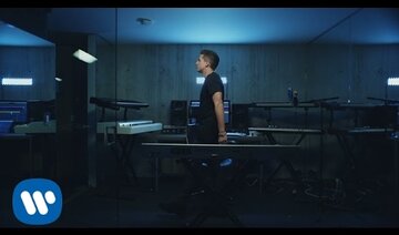 Charlie Puth - Attention [Official Video]