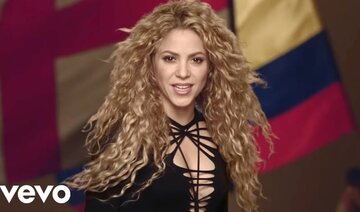 Shakira - La La La (Brazil 2014) ft. Carlinhos Brown