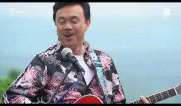 "Chiều nay gió Đông về, dừng chân trên bến xưa..." CHÍ TÀI Live at Đà Lạt