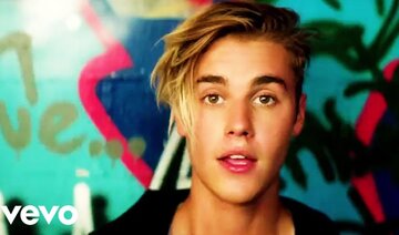 Justin Bieber - What Do You Mean? (Official Music Video)